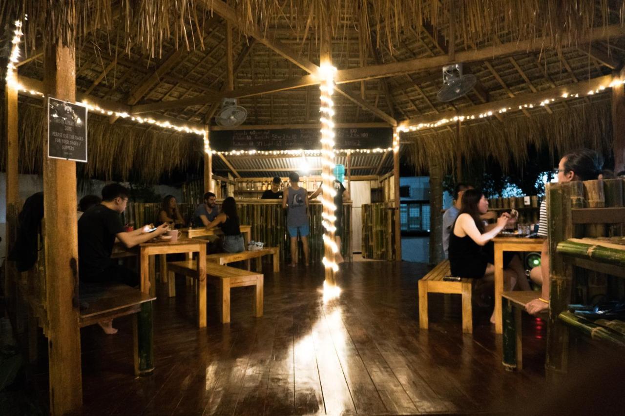 Crazy Bears Hostel モアルボアル エクステリア 写真